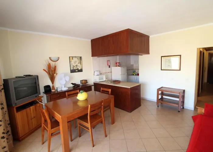 Lägenhet Charming In With Pool *