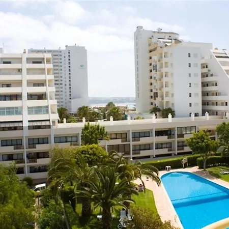 Charming In With Pool Apartament