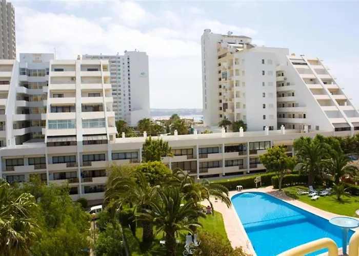 Charming In With Pool Apartament